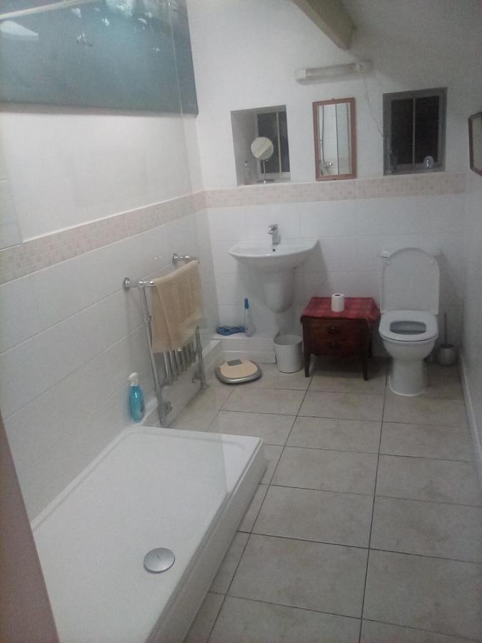 The Old Sun Private Cottage Frome Bagian luar foto